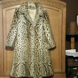 Vintage Fur coat leopard brocade satin lining